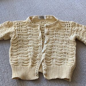 PASTEL YELLOW  CROPPED CARDIGAN SWEATER